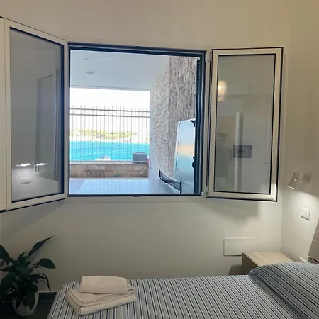 - Con Sul Mare, Parcheggio Privato * أوترانتو